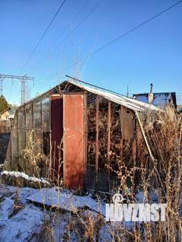 Дом 29м&sup2;, 2-этажный, участок 6 сот.  