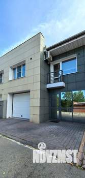 Таунхаус 229м&sup2;, 3-этажный, участок 12 сот.  