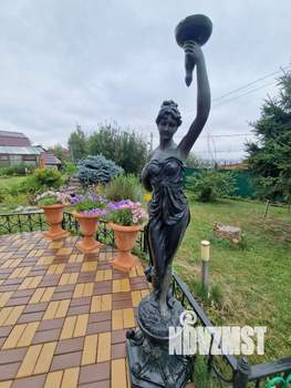 Коттедж 345м², 2-этажный, участок 11 сот.  