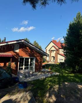 Дом 214м², 3-этажный, участок 37 сот.  