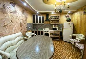 Дом 374м², 3-этажный, участок 8 сот.  