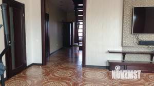 Дом 228м&sup2;, 2-этажный, участок 6 сот.  