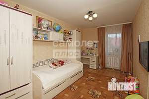 Коттедж 209м², 2-этажный, участок 10 сот.  