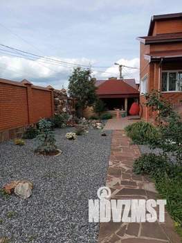 Коттедж 441м², 3-этажный, участок 8 сот.  