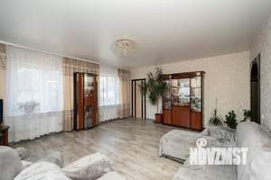Коттедж 292м², 3-этажный, участок 4 сот.  