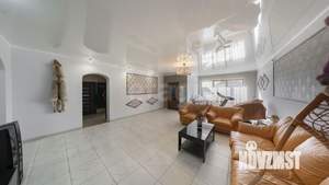 Дом 252м², 2-этажный, участок 6 сот.  