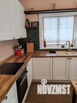 Дом 180м², 2-этажный, участок 9 сот.  