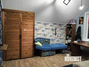 Дом 196м², 3-этажный, участок 15 сот.  