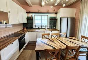 Дом 150м², 2-этажный, участок 9 сот.  