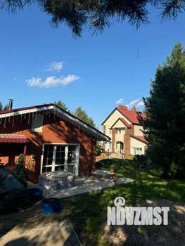Коттедж 214м², 3-этажный, участок 37 сот.  