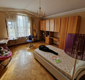 Дом 502м², 3-этажный, участок 8 сот.  