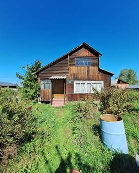 Дом 61м², 2-этажный, участок 10 сот.  