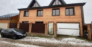 Дом 450м², 3-этажный, участок 4 сот.  