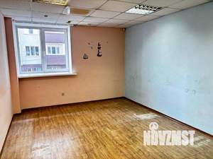 Коттедж 273м², 3-этажный, участок 6 сот.  