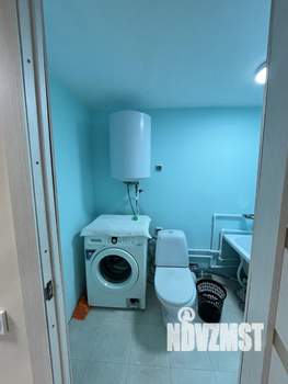 Дом 100м&sup2;, 2-этажный, участок 10 сот.  