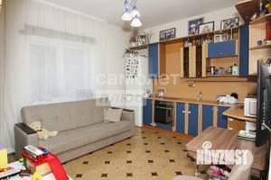 Коттедж 209м², 2-этажный, участок 10 сот.  