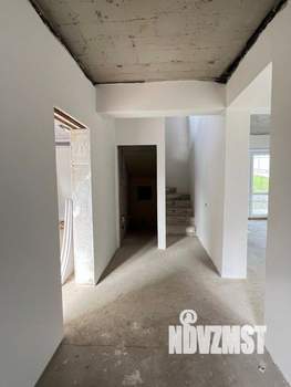 Дом 138м&sup2;, 2-этажный, участок 8 сот.  