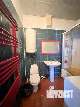 Коттедж 270м&sup2;, 2-этажный, участок 6 сот.  