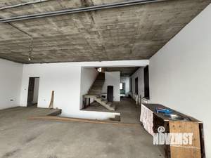 Коттедж 600м², 3-этажный, участок 42 сот.  