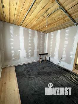 Дом 130м&sup2;, 2-этажный, участок 5 сот.  