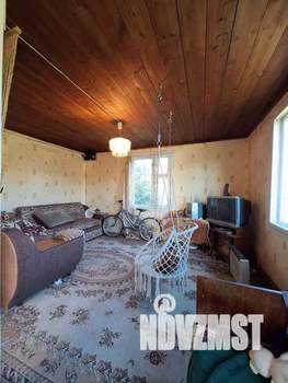 Дом 61м², 2-этажный, участок 10 сот.  