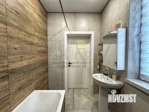 Дом 110м², 2-этажный, участок 6 сот.  