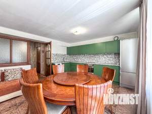 Таунхаус 275м&sup2;, 6-этажный, участок 1 сот.  