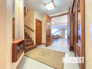 Таунхаус 150м², 2-этажный, участок 2 сот.  