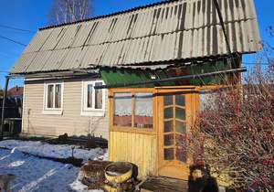 Дом 40м², 2-этажный, участок 15 сот.  