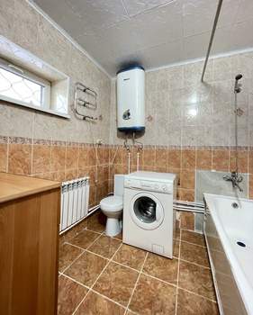 Дом 160м², 2-этажный, участок 5 сот.  