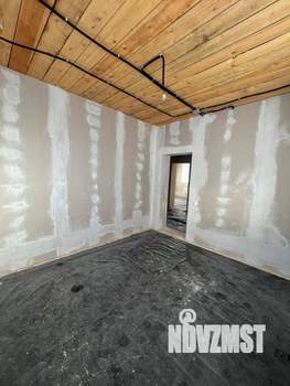 Дом 130м&sup2;, 2-этажный, участок 5 сот.  