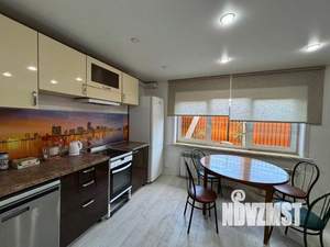 Дом 164м², 2-этажный, участок 4 сот.  