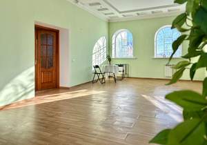 Дом 203м&sup2;, 2-этажный, участок 10 сот.  