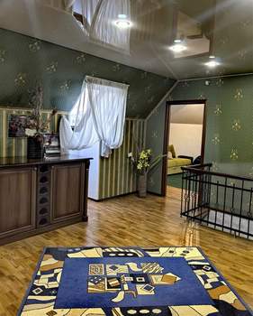 Дом 240м², 3-этажный, участок 6 сот.  