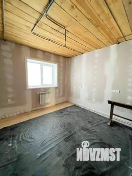 Дом 130м&sup2;, 2-этажный, участок 5 сот.  