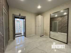 Коттедж 210м&sup2;, 2-этажный, участок 7 сот.  