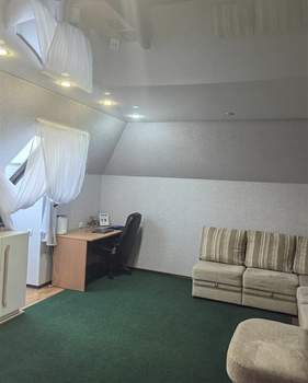 Дом 240м², 3-этажный, участок 6 сот.  