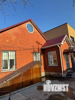 Дом 111м², 3-этажный, участок 4 сот.  