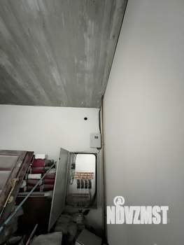 Коттедж 600м², 3-этажный, участок 42 сот.  