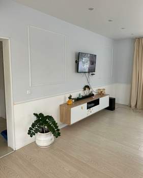 Дом 180м², 2-этажный, участок 9 сот.  