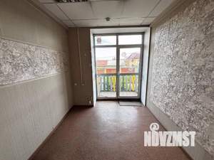 Коттедж 273м², 3-этажный, участок 6 сот.  