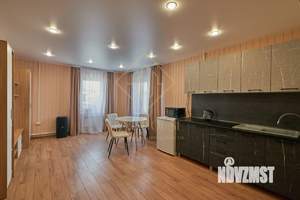 Дом 151м², 2-этажный, участок 9 сот.  