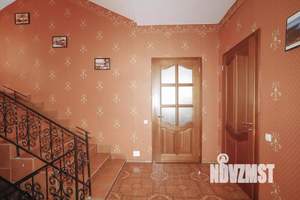 Дом 493м², 3-этажный, участок 31 сот.  