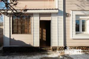 Дом 280м&sup2;, 3-этажный, участок 8 сот.  