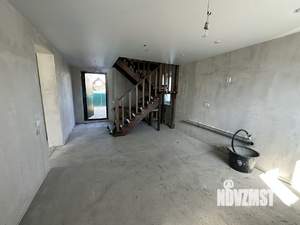 Дом 140м², 2-этажный, участок 6 сот.  