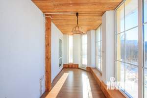 Дом 200м², 2-этажный, участок 10 сот.  