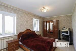 Дом 160м², 2-этажный, участок 15 сот.  