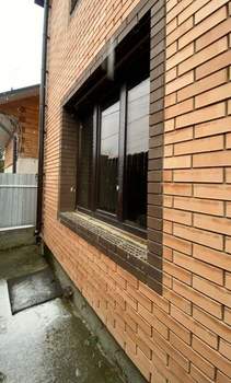 Дом 450м², 3-этажный, участок 4 сот.  