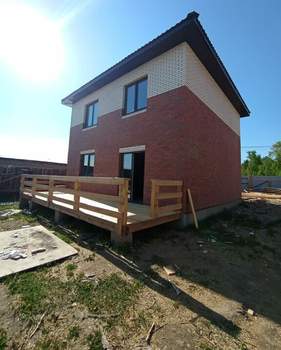Дом 130м², 2-этажный, участок 6 сот.  
