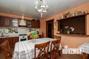 Коттедж 263м&sup2;, 2-этажный, участок 15 сот.  